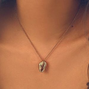 Gold Bohemian Ocean Beach Shell Pendant Necklace